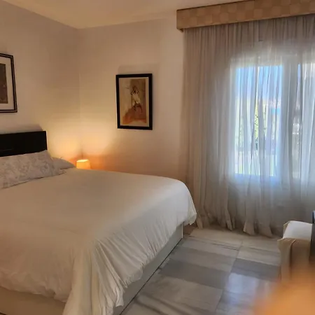 Laalcazaba Garden Apartment